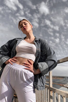 Ukranian bride katerina from kherson with Black hair age 23 photo-1