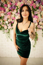 Gorgeous Ukrainian bride yulia from kiev with Dark Brown hair age 31 photo-9