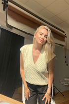 Dama ucraniana viktoriia de khmelnitsky con pelo Rubio y edad 21 photo-14