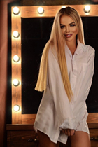 Ukrainian pretty girl daria from kiev with Blonde hair age 26 photo-1