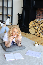 Mariée ukrainienne julia de kiev avec Chatain clairs cheveux, âge 36 photo-14