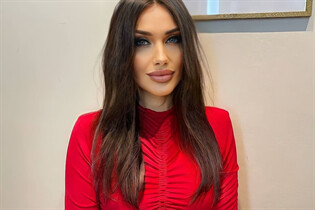 Mujer perfecta svetlana de dubai con pelo Marrón claro y edad 44 photo-11