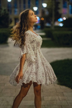 Single Ukrainian lady iryna from kiev with Light Brown hair age 30 photo-1