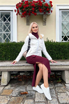 Single ukrainian girl viktoria from nikolaev with Blonde hair age 28 photo-7