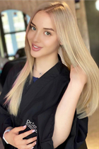 Ukrainian wife from sumy olesya with Blonde hair age 27 photo-5
