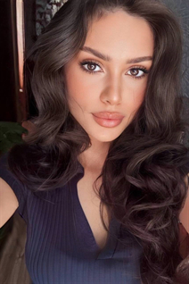 Ukrainian woman for marriage nataliia from kremenchug with Dark Brown hair age 19