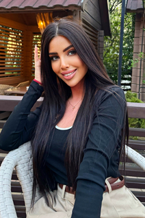 Pretty ukrainian lady maria from kharkov with Dark Brown hair age 23