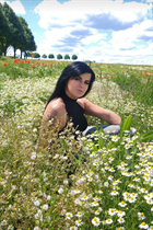 Femme ukrainienne célibataire varvara de kiev avec Noirs cheveux, âge 40 photo-1