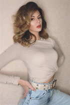 Esposa de Ucrania yana de kharkov con pelo Marrón oscuro y edad 43 photo-5