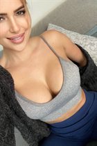 Mariée de barcelona alicia avec Blond cheveux, âge 32 photo-12