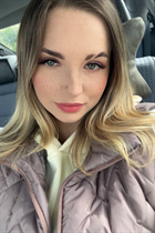 Beautiful wife from Ukraine alona from poltava with Blonde hair age 23 photo-2
