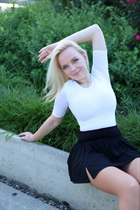 Jolie fille iryna de houston avec Blond cheveux, âge 41 photo-16