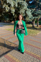 Dating a romanian woman maria from constanta with Light Brown hair 20 years old photo-5