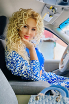 Girl from valencia olga with Blonde hair age 44 photo-25