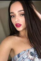 Jolie fille ukrainienne veronika de kharkov avec Brunette cheveux, âge 28 photo-1