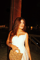 Dating a brazilian girl livia from rio de janeiro with Black hair 22 years old photo-22