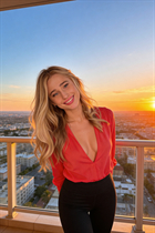 Jolie fille valeriia de richmond avec Blond cheveux, âge 26 photo-10