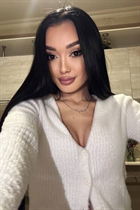 Bride from barcelona saniya with Black hair age 28 photo-28