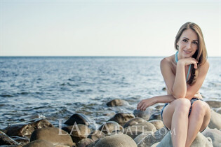 Gorgeous russian olga from feodosiya with Dark Brown hair age 38 photo-13