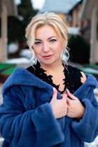 Dating a ukrainian girl natalia from kharkov with Blonde hair age 49 photo-1