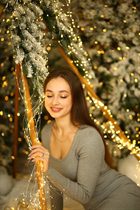 Bride from Ukraine kristina from krivoy rog with Dark Brown hair age 21 photo-19