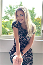 mobile mariée sabina avec Blond cheveux, âge 34 photo-11