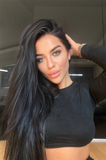 Pretty ukrainian lady kristina from kiev with Black hair age 22