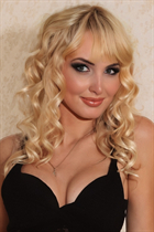 Saliendo con una mujer alemana alisa de bavaria con pelo Rubio y 38 años photo-3