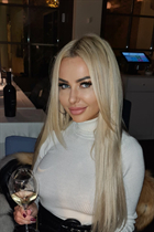 Beautiful romanian woman mirabela from bucharest with Blonde hair 41 years old photo-25