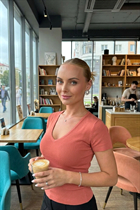 Belarusian woman alisa from minsk with Blonde hair age 35 photo-20