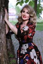 Impresionante mujer ucraniana elena de krakow con pelo Rubio y edad 47 photo-2