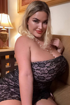 Saliendo con una chica checa olga de prague con pelo Rubio y 38 años photo-33