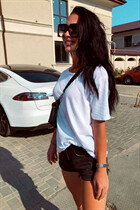 Beautiful women from ukraine irina from kiev with Black hair age 27 photo-13