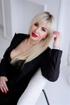 Single Ukrainian lady nataliia from rovno with Blonde hair age 43 photo-8