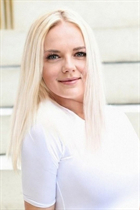 Jolie fille iryna de houston avec Blond cheveux, âge 41 photo-17