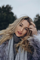 Novia de madrid natalia con pelo Rubio y edad 39 photo-39