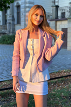 Bride from wrocław veronika with Blonde hair age 24 photo-8