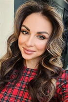 Deslumbrante mujer ucraniana tatiana de kiev con pelo Marrón oscuro y edad 41 photo-1