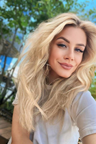 Stunning Ukrainian woman ekaterina from efimova with Blonde hair age 33 photo-3