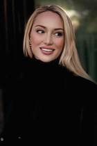 German girl kristina from munich with Blonde hair 33 years old photo-3