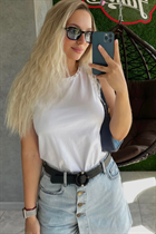 Ukrainian lady alina from poltava with Blonde hair age 30 photo-15