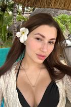 Ukrainian woman for marriage maria from kiev with Light Brown hair age 23 photo-2