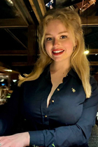 Hermosa mujer ucraniana katherine de kiev con pelo Rubio y edad 25 photo-4