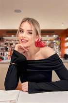 Salir con mujeres ucranianas irina de kiev con pelo Rubio y edad 25 photo-1