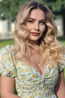 wroclaw bride sabina with Blonde hair age 33