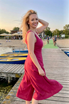 Saliendo con una mujer alemana svetlana de markkleeberg con pelo Rubio y 40 años photo-20