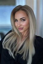 Bride from alicante dariia with Light Brown hair age 37 photo-6