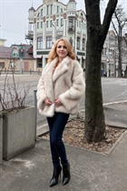 Date ukrainian tatiana from dnepr with Blonde hair age 51 photo-54