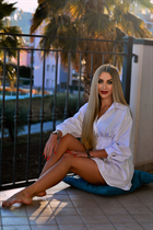 Fille de rome anastasia aux cheveux Blond, age 33 photo-12