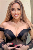 Femme ukrainienne pour le mariage lubov de korosten avec Chatain clairs cheveux, âge 32 photo-5